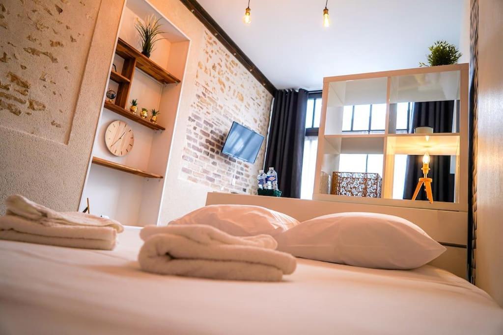 L'Atelier • Cosy • Elegant Lägenhet Déols Exteriör bild